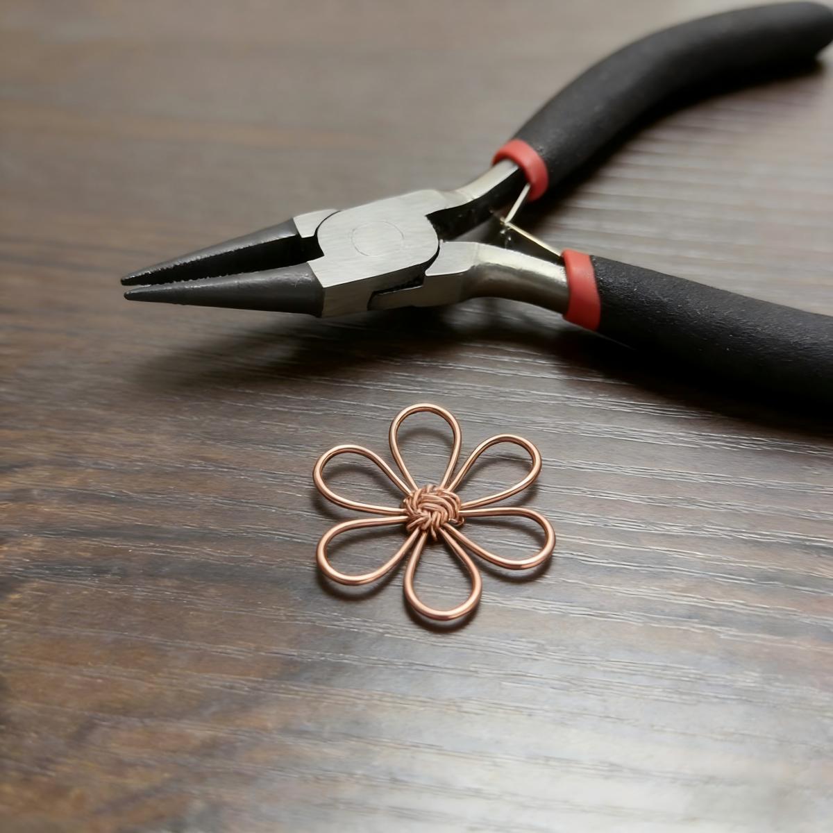 Pince à bec long professionnel - Electronics Repair Tools And Equipment avis et prix