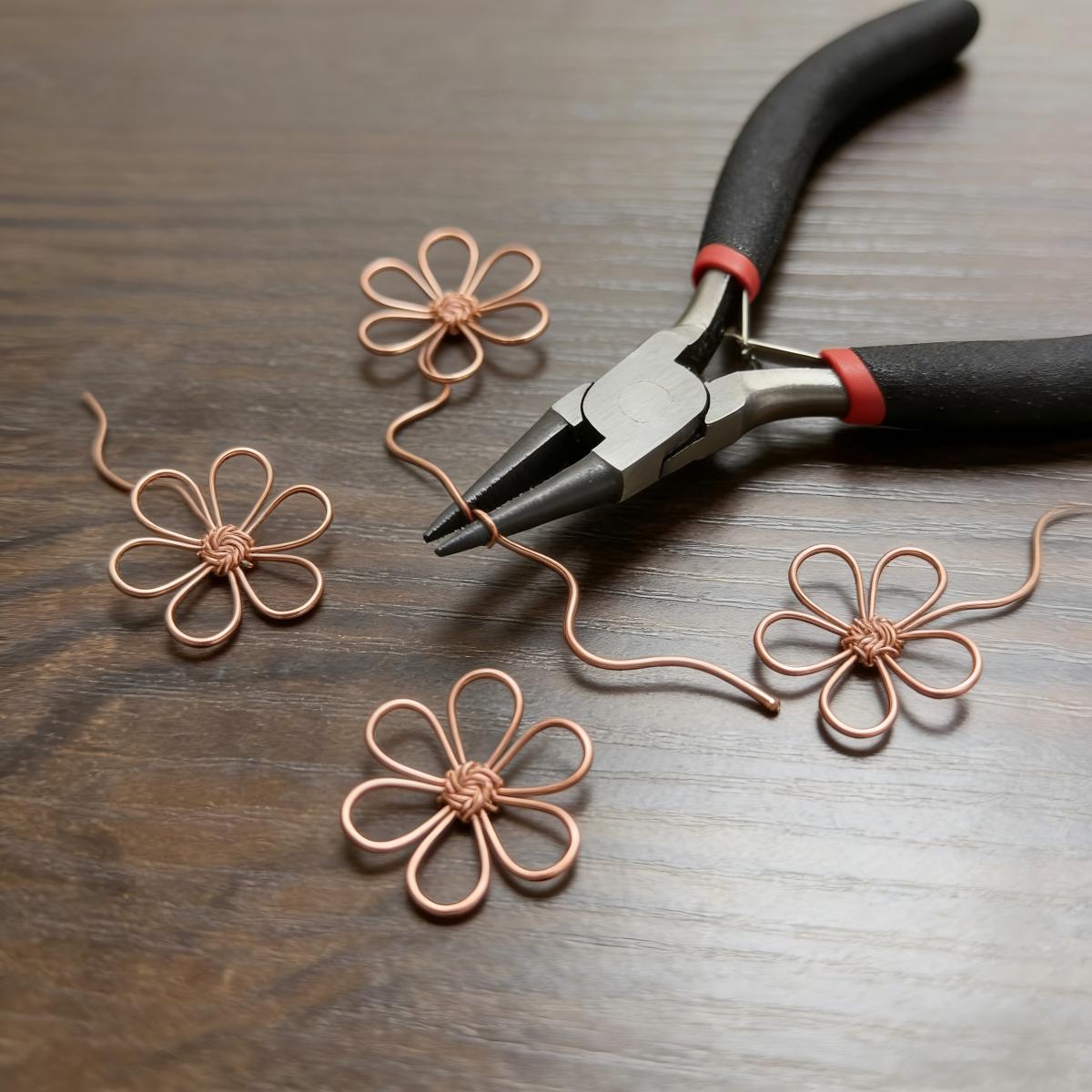 Pince à bec long professionnel - Electronics Repair Tools And Equipment avis et prix